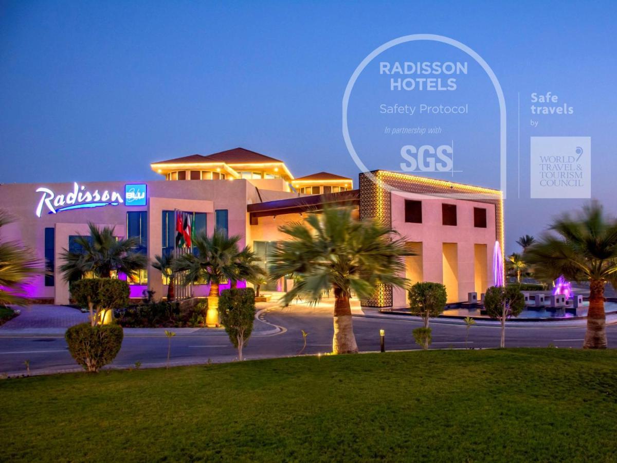Radisson Blu Resort, Al Khobar Félhold-öböl Kültér fotó Radisson Hotel, Al Qusais, Dubai